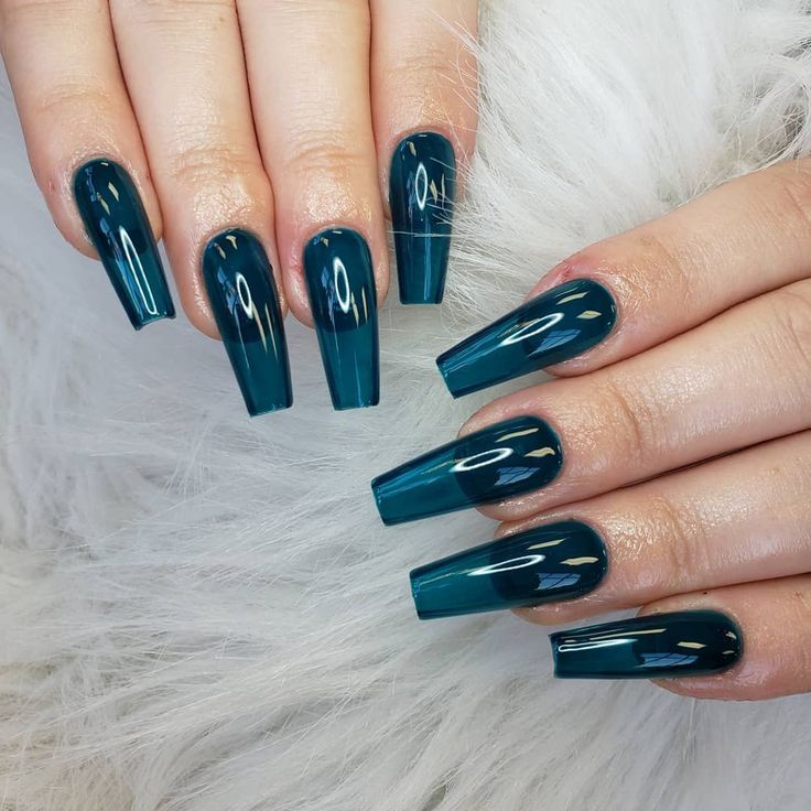 Carmen Alicea
Nursing
★★★★★
For me, MOONIE NAILS is a peaceful sanctuary during hectic days. The warm space and thoughtful service always create an atmosphere where I feel valued, special, and completely comfortable every time.